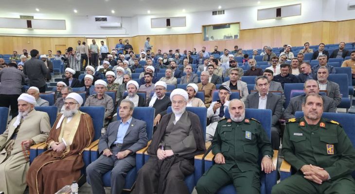 خواص در خط مقدم جنگ شناختی دشمن